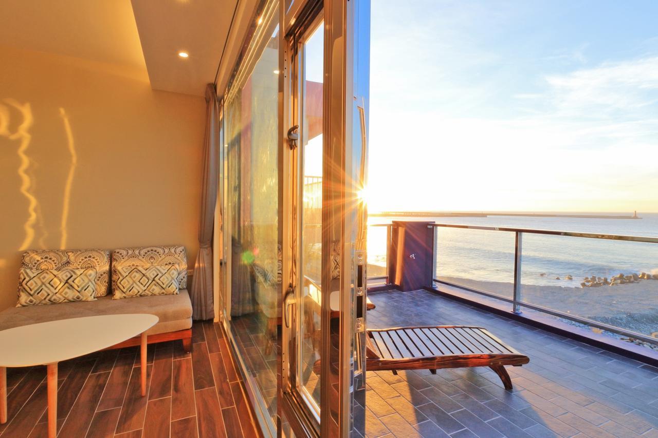 Two Home Inn Hualien Extérieur photo